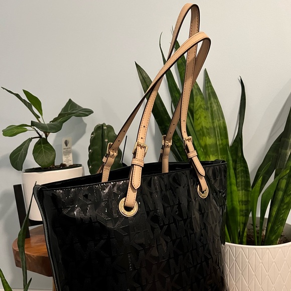 Michael Kors Mirror Metallic Tote Bag - Picture 2 of 7